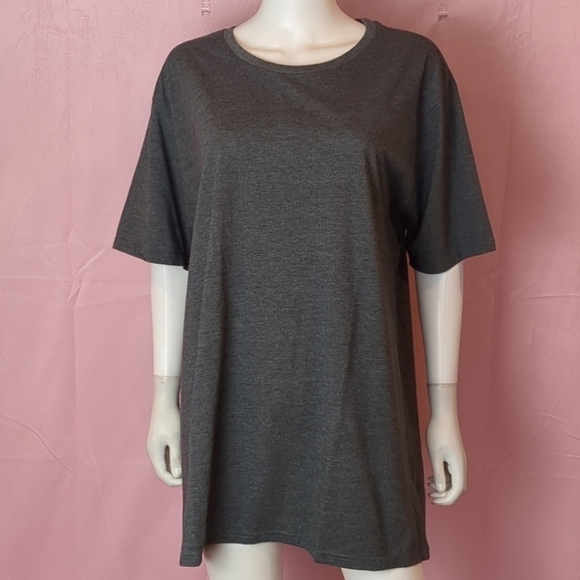 Nasty Gal Short Sleeve Spill the Oversized Tee in Charcoal Gray size XL - Picture 1 of 5